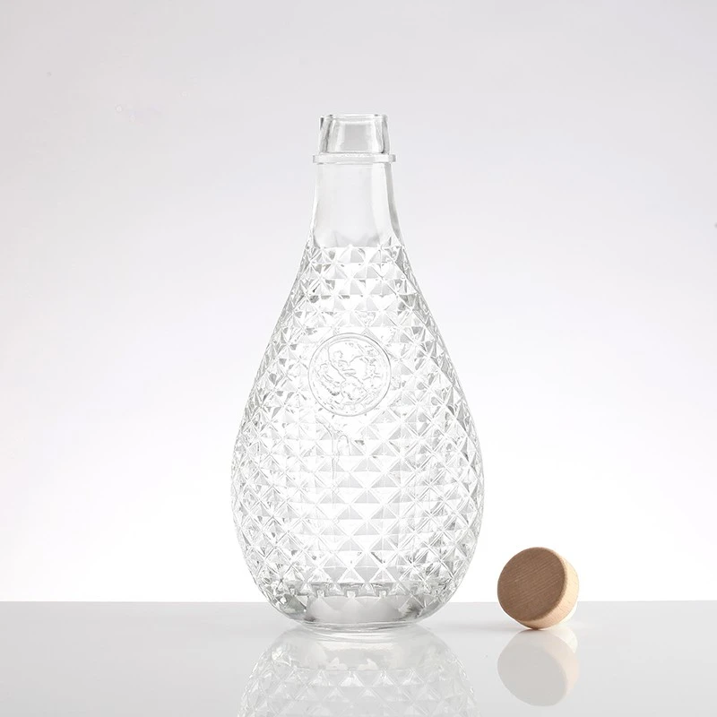 50cl Exquisite Decal Vodka Glass Bottle